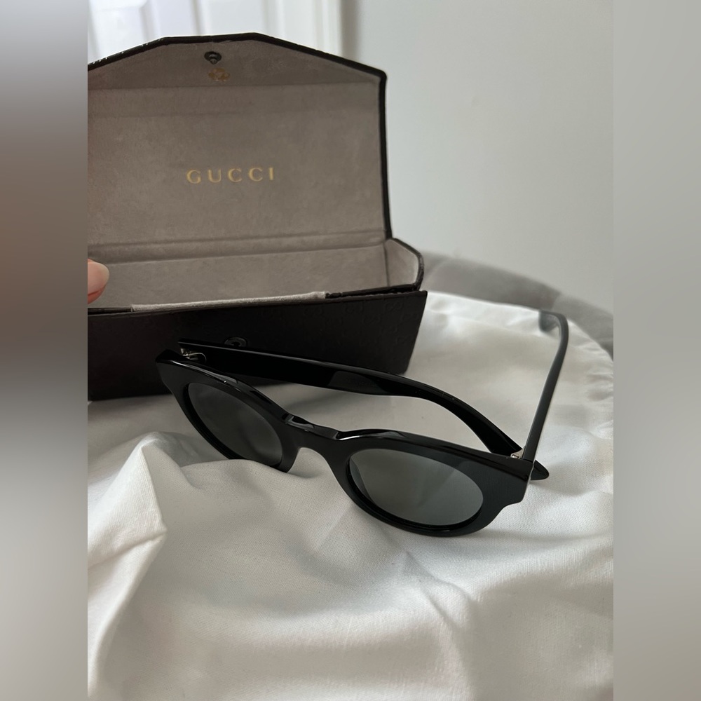 Authentic Gucci Sunglasses - image 2